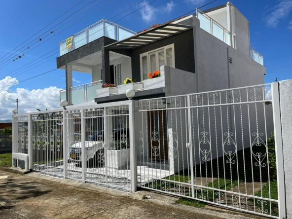 🏡 Casa Finca en Condominio Villas de Calima – Amplia, Natural y Perfecta para el Descanso