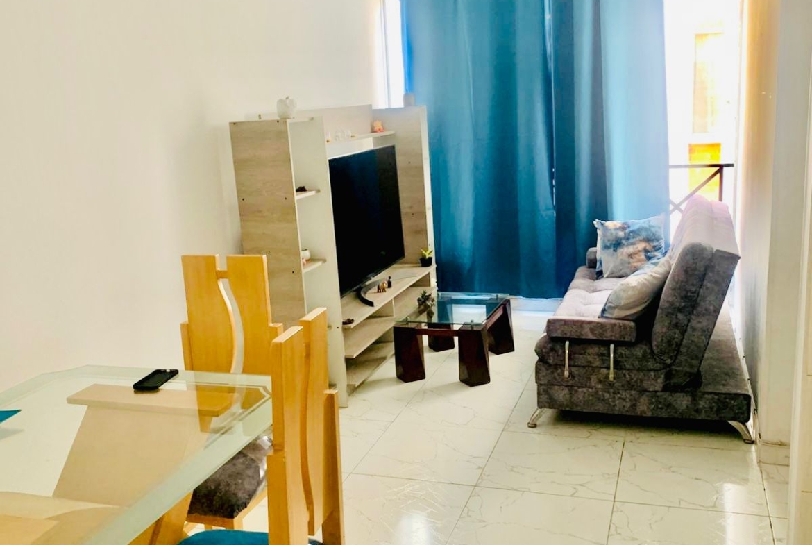 ¿Y si el apartamento ideal para ti no está por llegar… sino esperándote aquí? Cuando lo veas, entenderás que la oportunidad no se busca… se aprovecha.