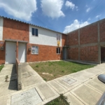 ✅ Disponible para crédito hipotecario o compra de contado. ✅ Documentación al día, lista para escriturar. ✅ Entrega inmediata. ✅ Perfecta para vivir o invertir y generar doble renta. 📈 Mientras muchos esperan “el momento perfecto”, otros ya están invirtiendo en propiedades como esta.